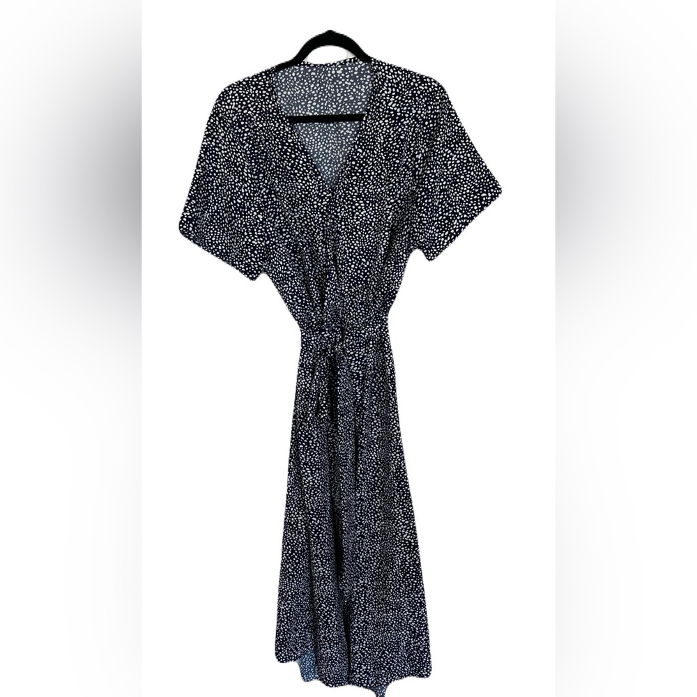 💙 Blue & White Wrap Dress – Women’s 2XL (Unbranded) 💙
